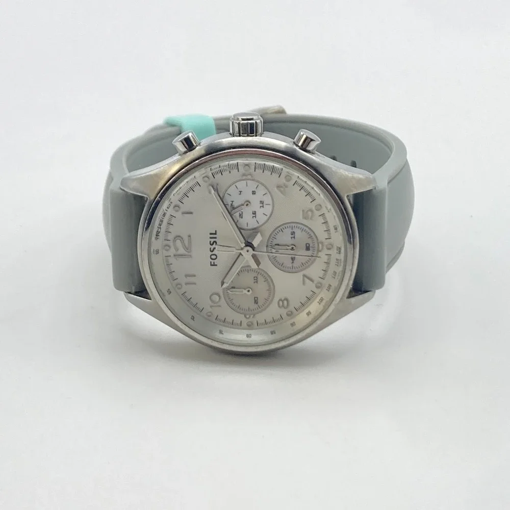 Fossil Flight Women's Chronograph Watch 38mm Silver Tone CH2770 New Battery 8.25